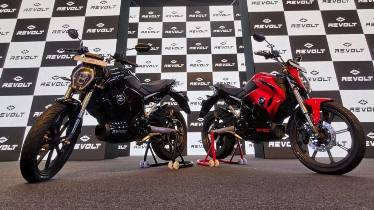 Revolt RV unveil low shot black and red