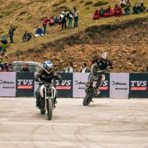 TVS Apache Stunt record at Spiti  riders