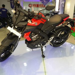 Yamaha MT  New colours red