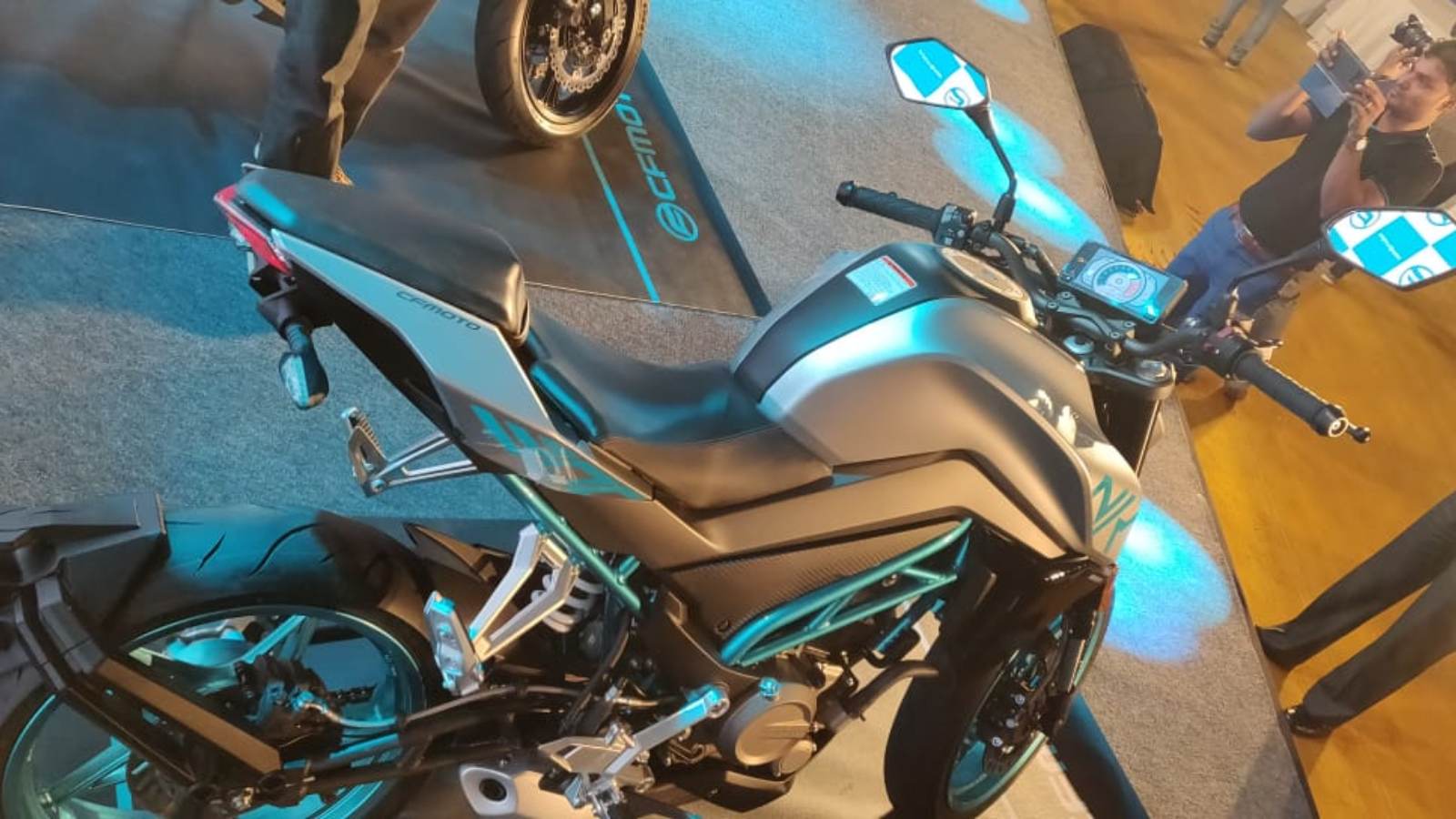 Cfmoto Launches The New 300 Nk Streetfighter Priced At Inr 2 29 Lakh Motoroids