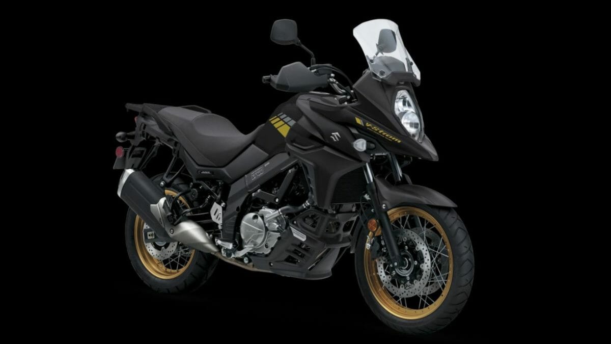 2020 Suzuki V Strom 650 XT black front quarter