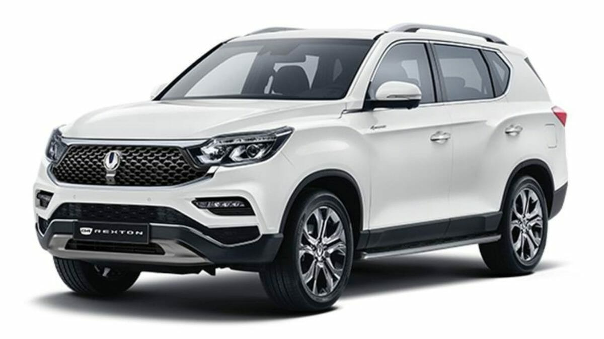 SsangYong Rexton G facelift front quarter