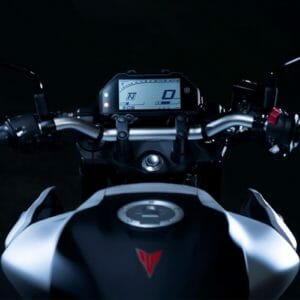 yamaha MT  meter