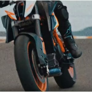 KTM  Super Duke R teaser