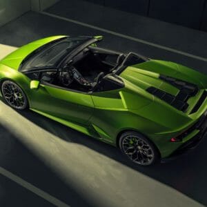 Lamborghini Huracan EVO Spyder top open