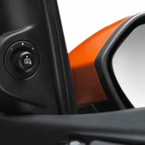 Tata Tiago Wizz mirror controls