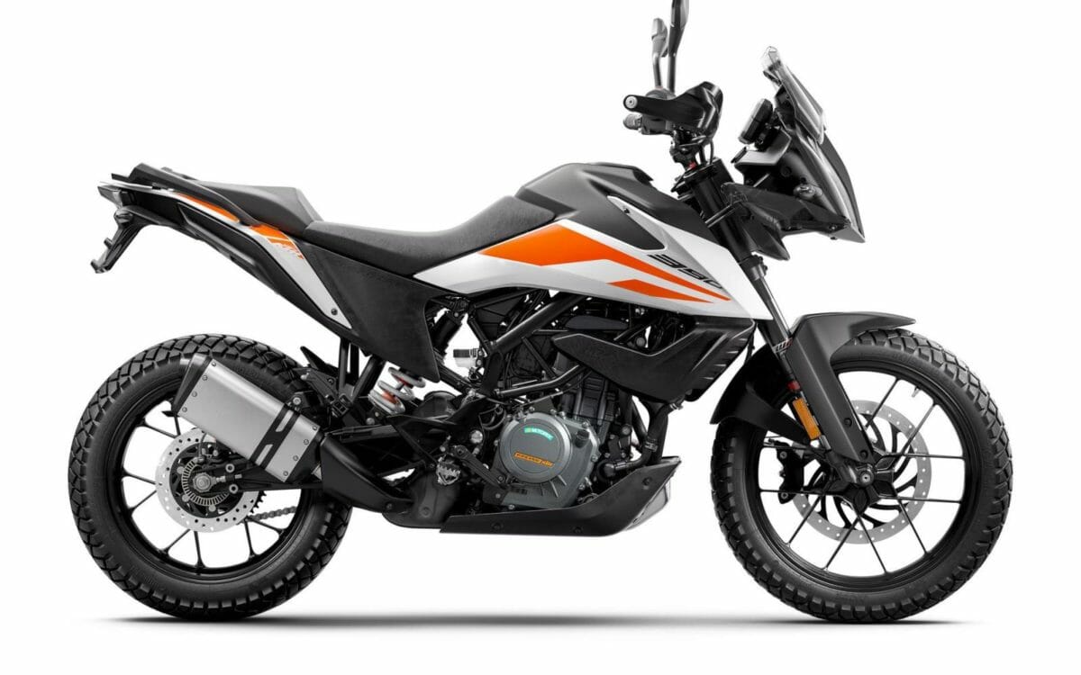 KTM  ADVENTURE MY right