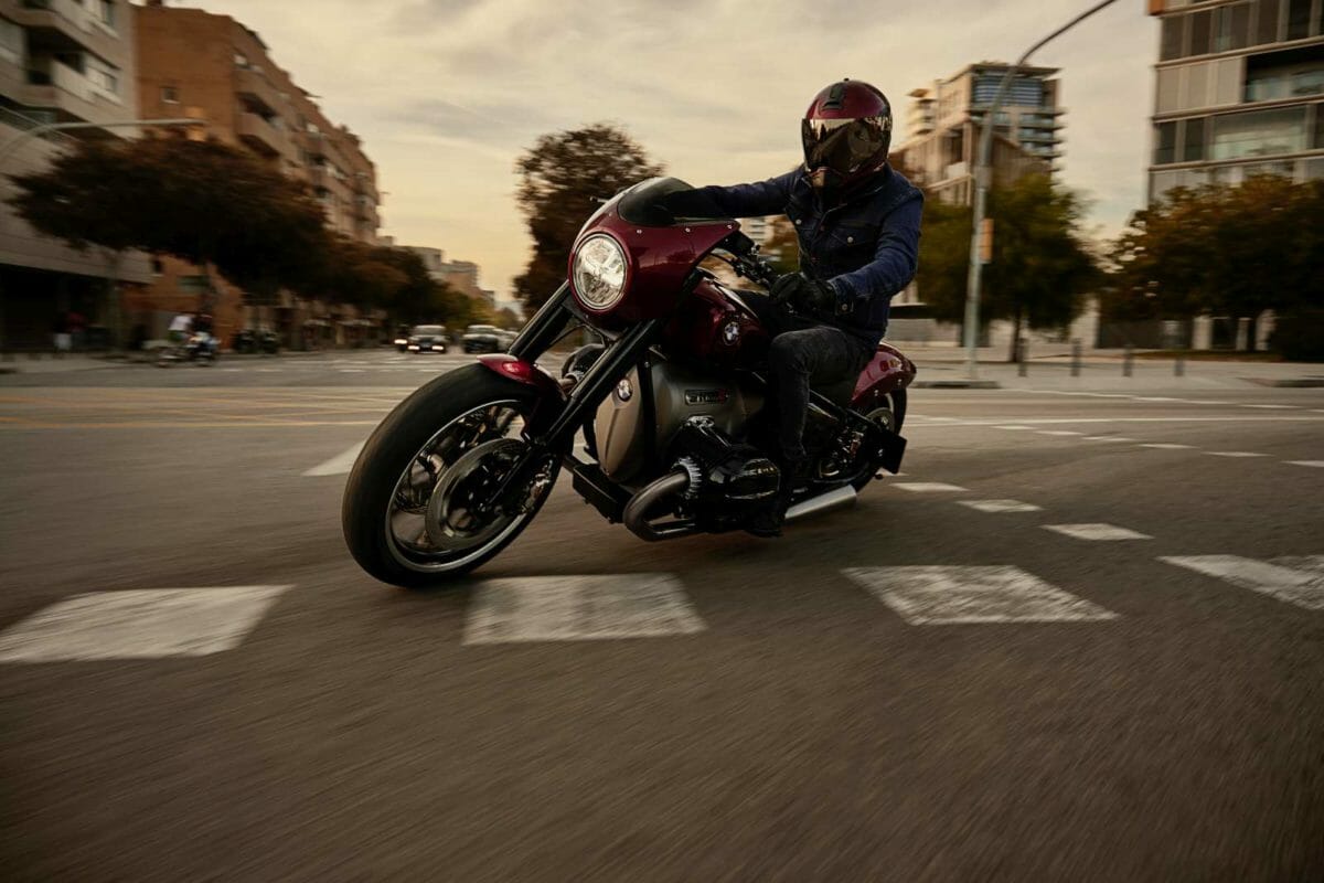 BMW R  slash  corner