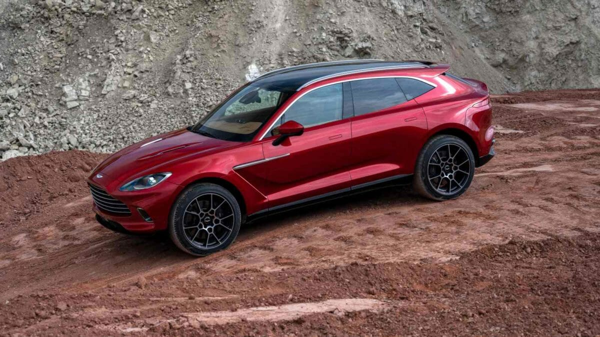 aston martin DBX