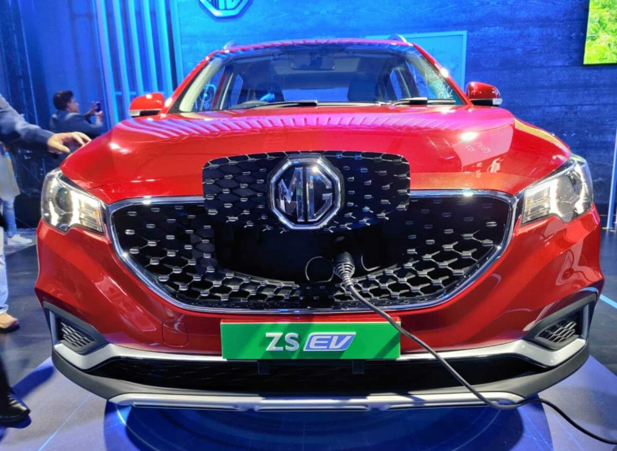 mg zs ev india unveil 3