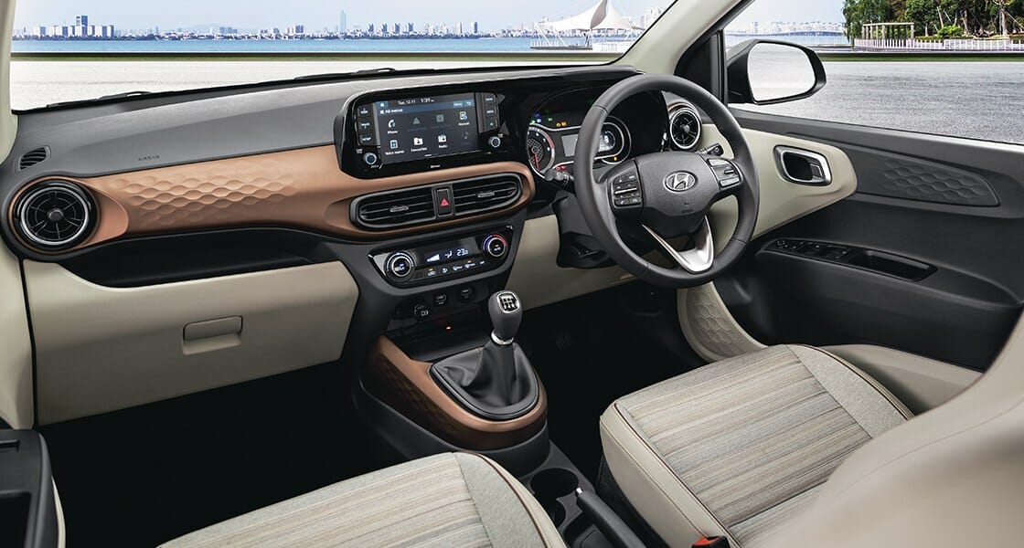 Hyundai Aura cabin