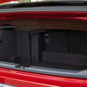 Volkswagen T ROC Cabriolet boot space