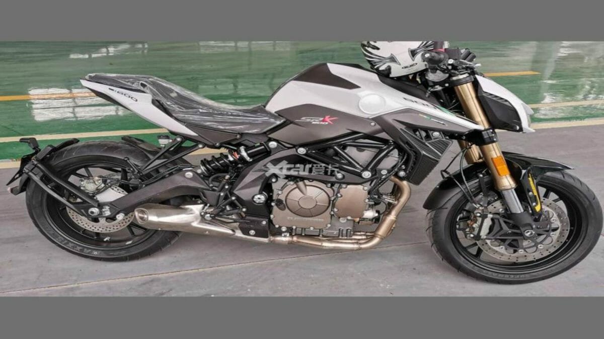 Benelli SRK600 01 (1)