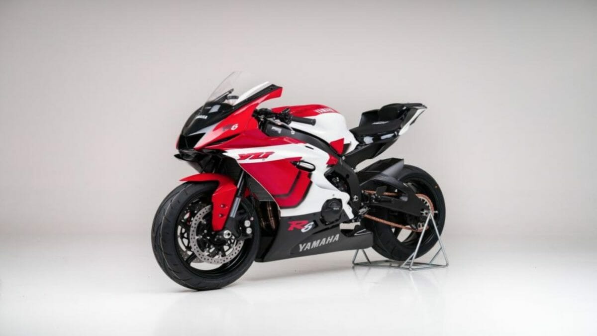 Yamaha R th Anniversary edition