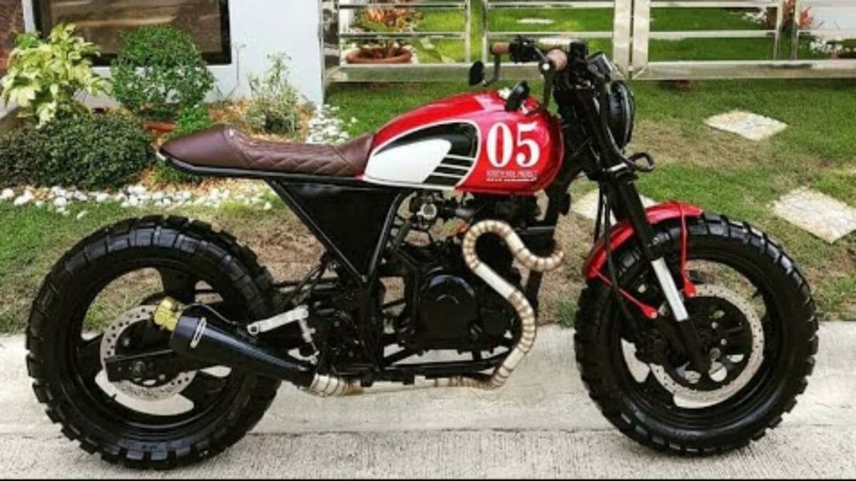 Yamaha SZ Kustom Moto Scrambler