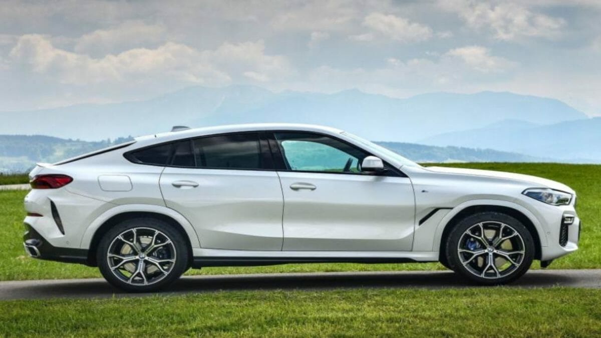 2020 BMW X6 side (1)