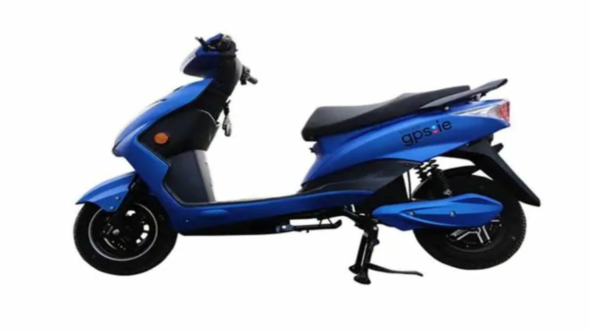 BattRE Gpsie blue e scooter