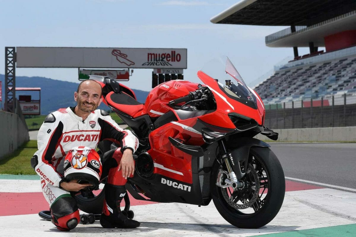 C. Domenicali (Ducati CEO) and Superleggera V4 at Mugello Circuit (1)