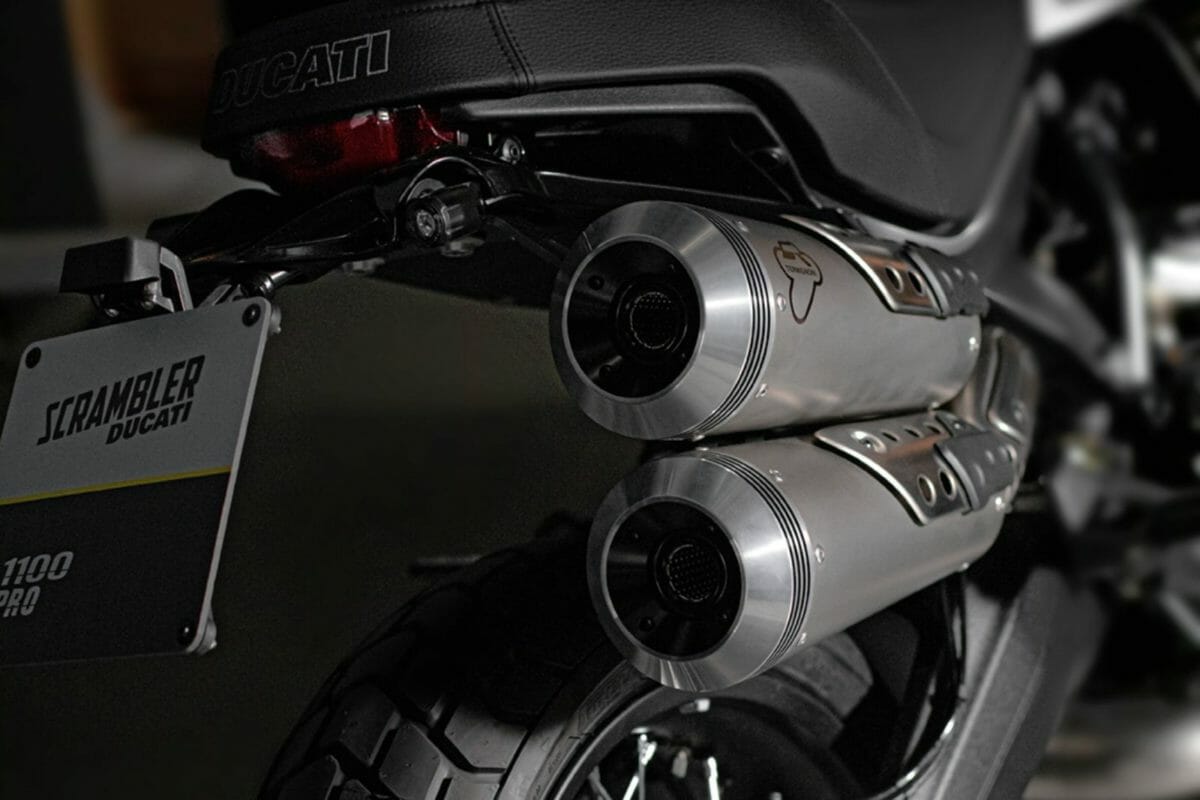 Ducati Scrambler Accessories – Sport line racing silencer (1)