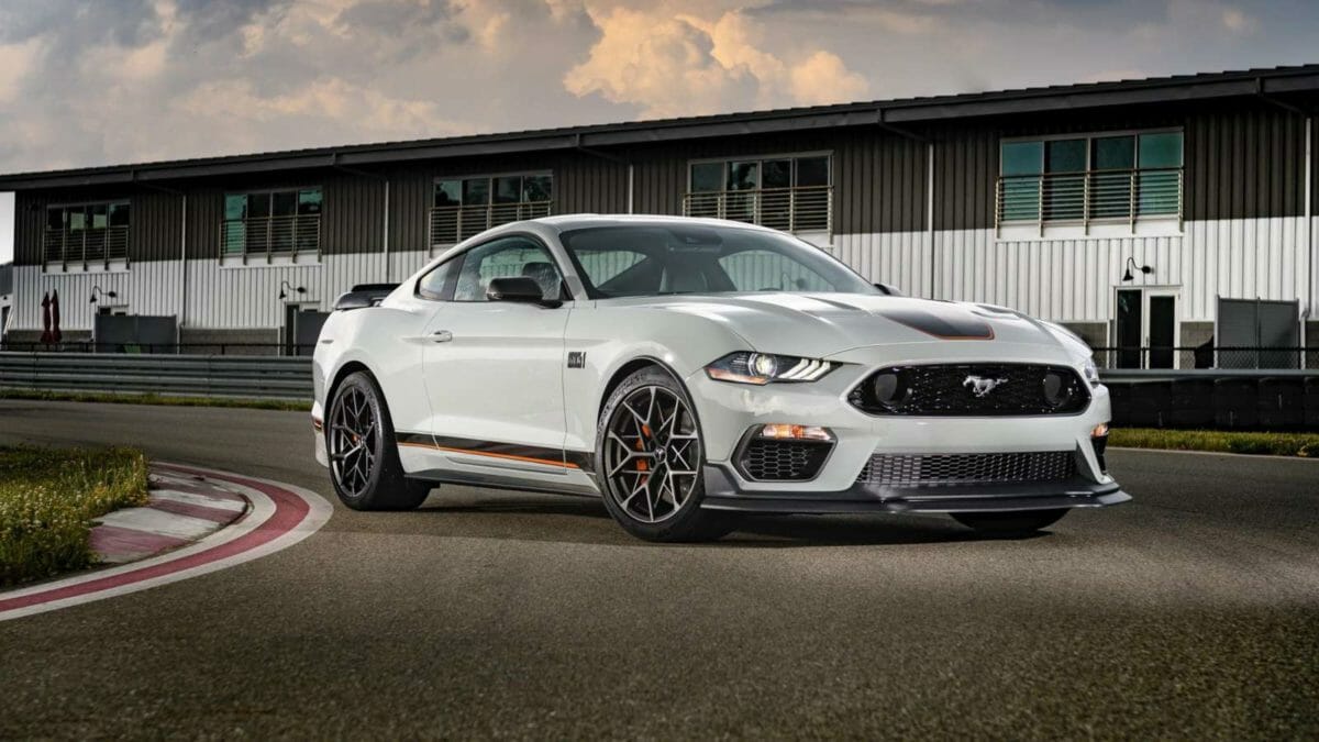 Ford Mustang Mach 1 front quarter