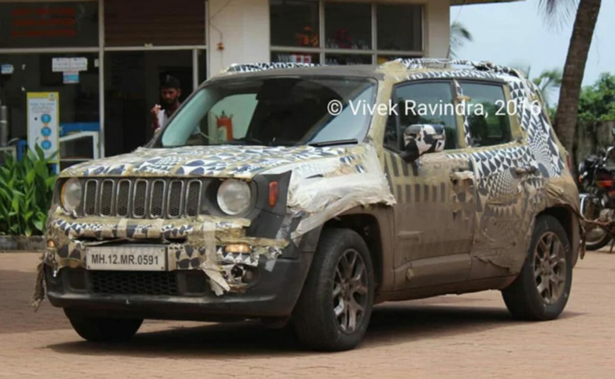 Jeep Renegade spied