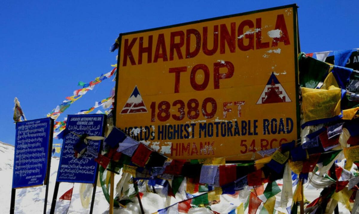 Khardung La Pass (1)