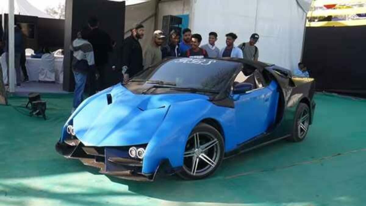 Maruti eeco turned sportscar