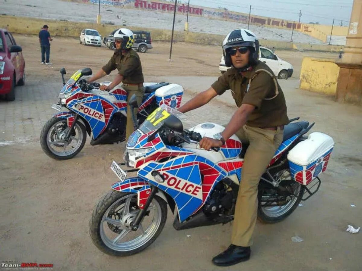 Police Force Honda CBR 250R Police Force Honda CBR 250R