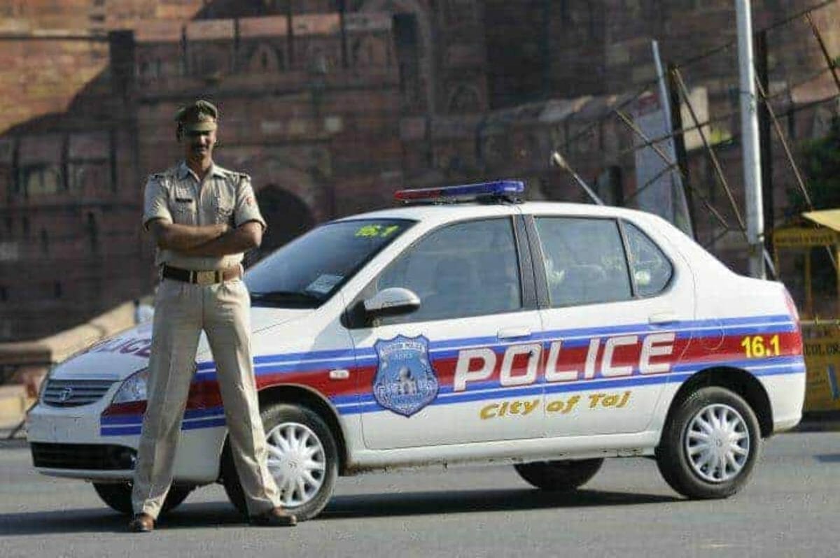 Tata Indigo agra police (1)