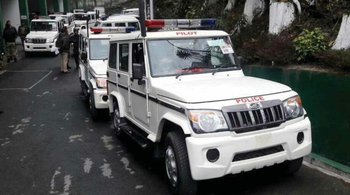 bolero police car in india (1)