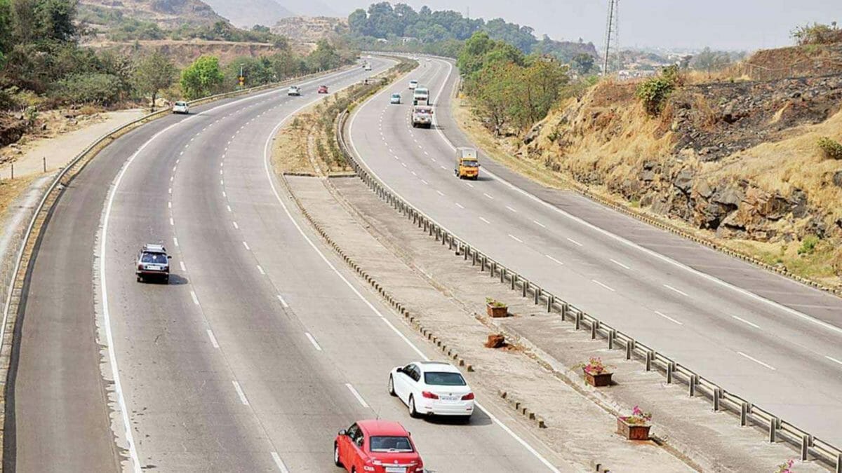 expressway mumbai pune