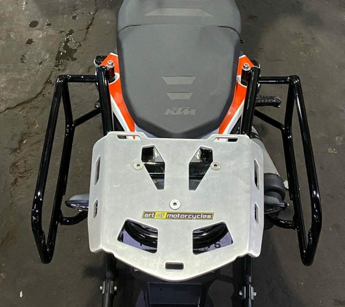 KTM Adventure 390 saddle stays KTM Adventure 390 saddle stays
