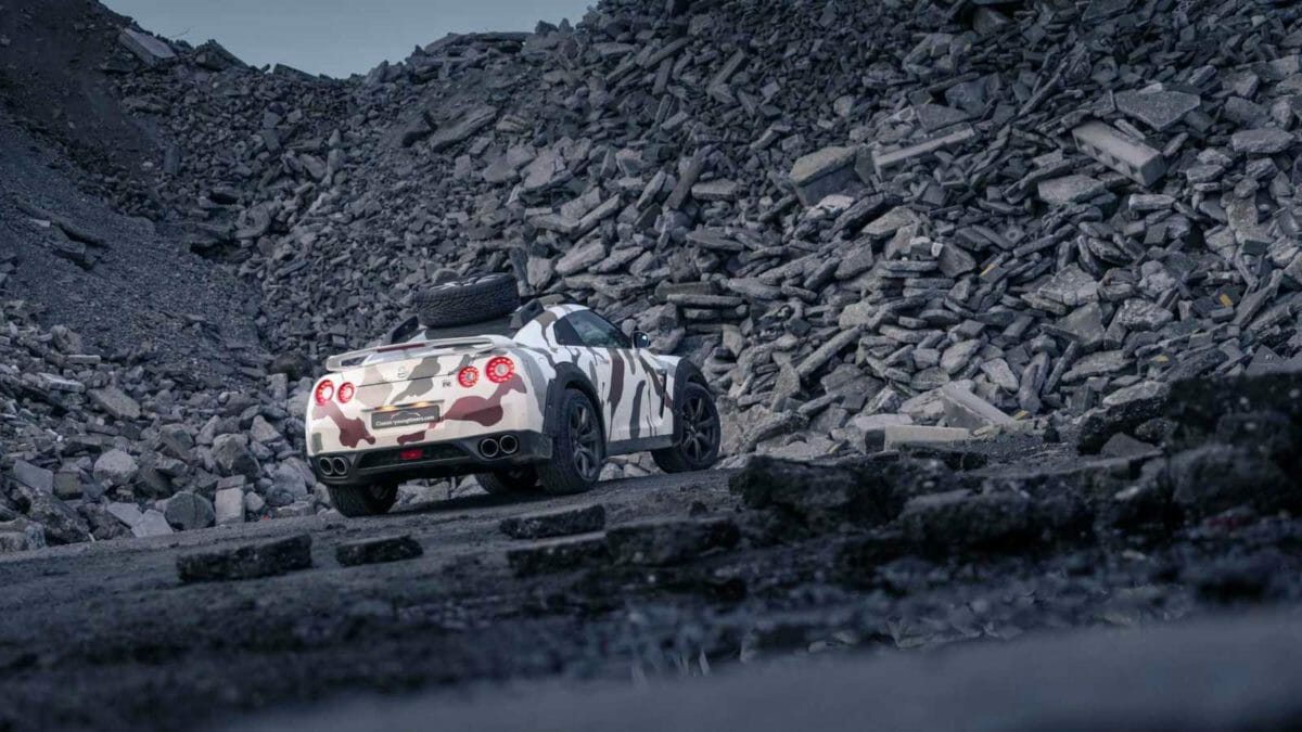 Nissan GTR Offroad 1