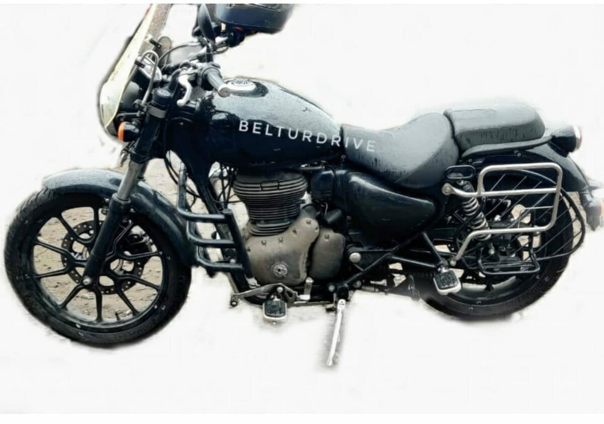 Royal Enfield Meteor  spied again