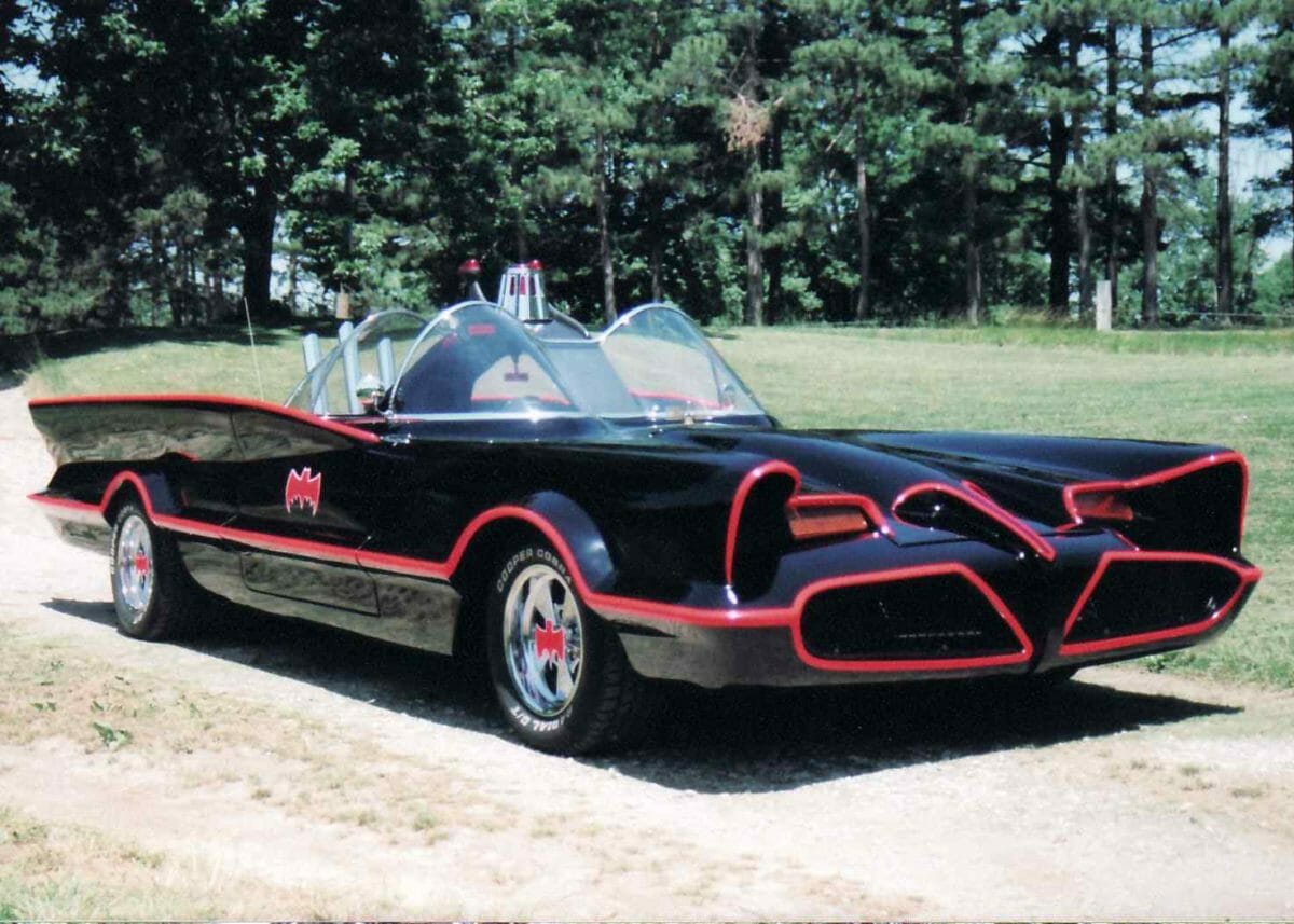 1960’s_TV_BAtmobile_01