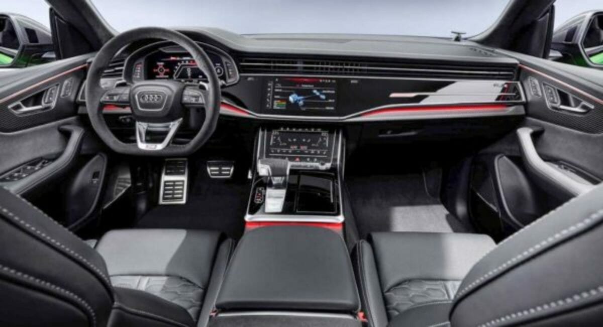 Audi RS Q8 (2)
