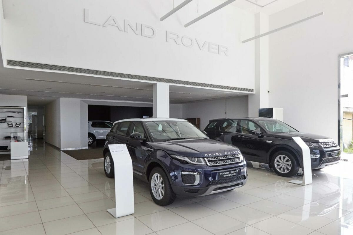 Jaguar land rover new retail facility