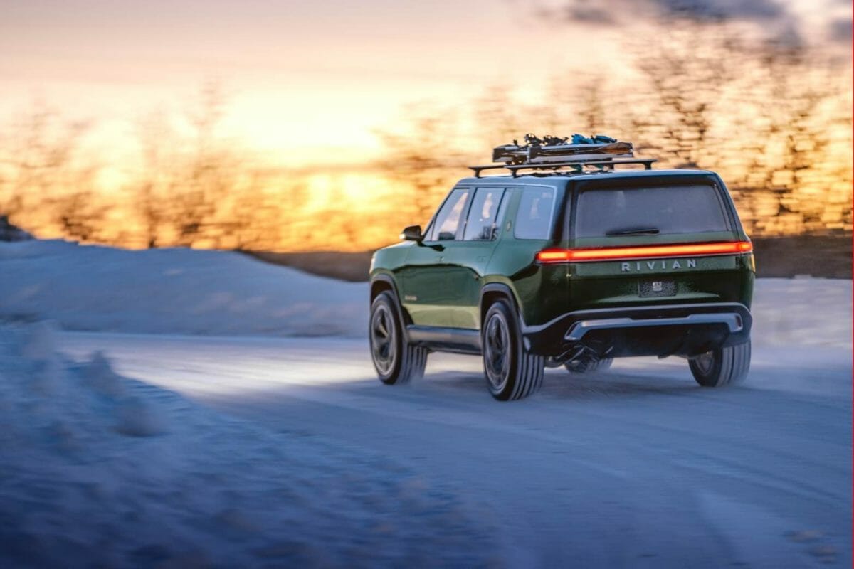 Rivian R1S