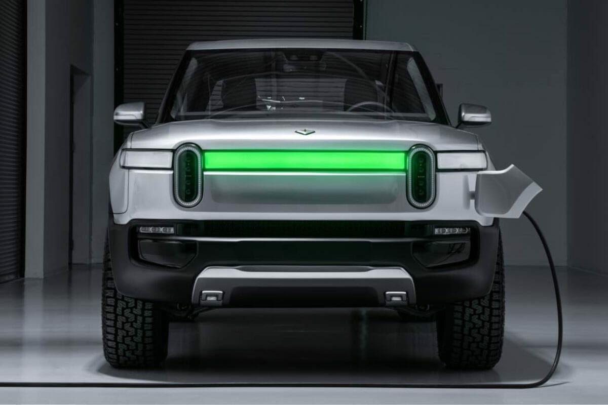 Rivian R1T (1)