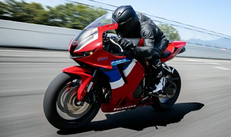 honda cbr600rr action 57c1