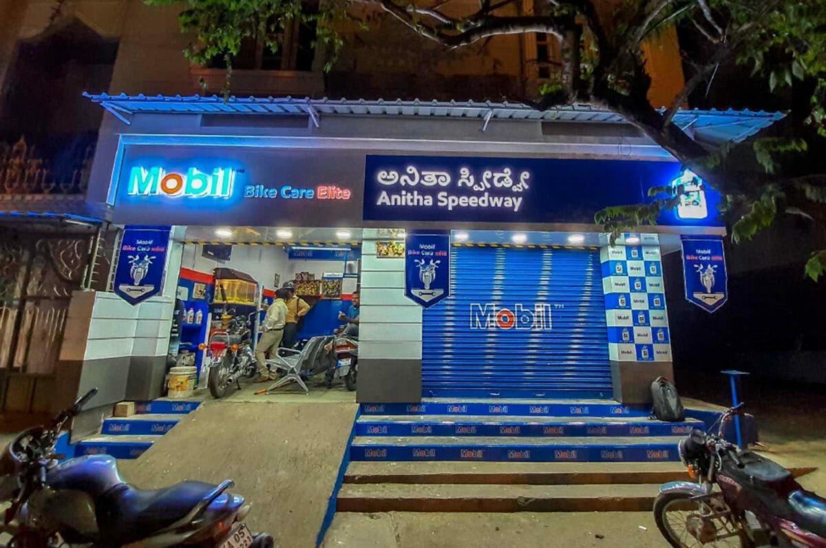 Mobil Bike Care Elite Workship in Bengaluru