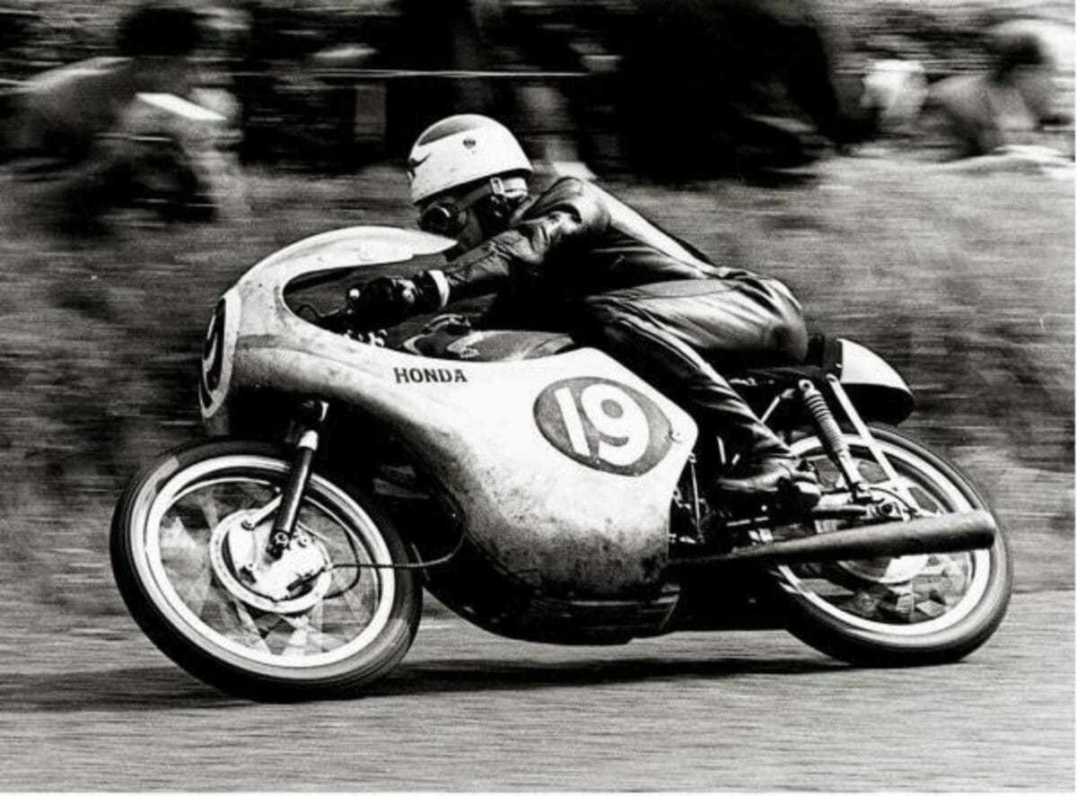 Honda FIM 800th Win Honda FIM 800th Win