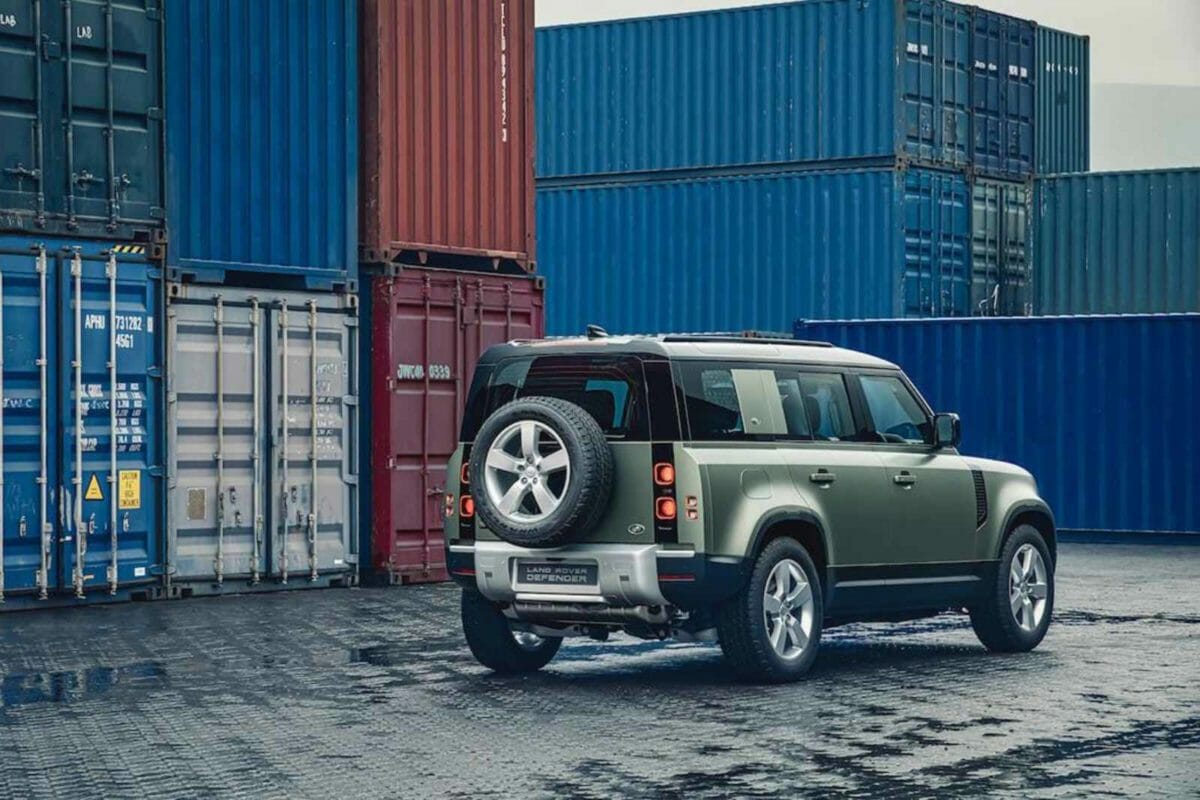 Land Rover Defender rear