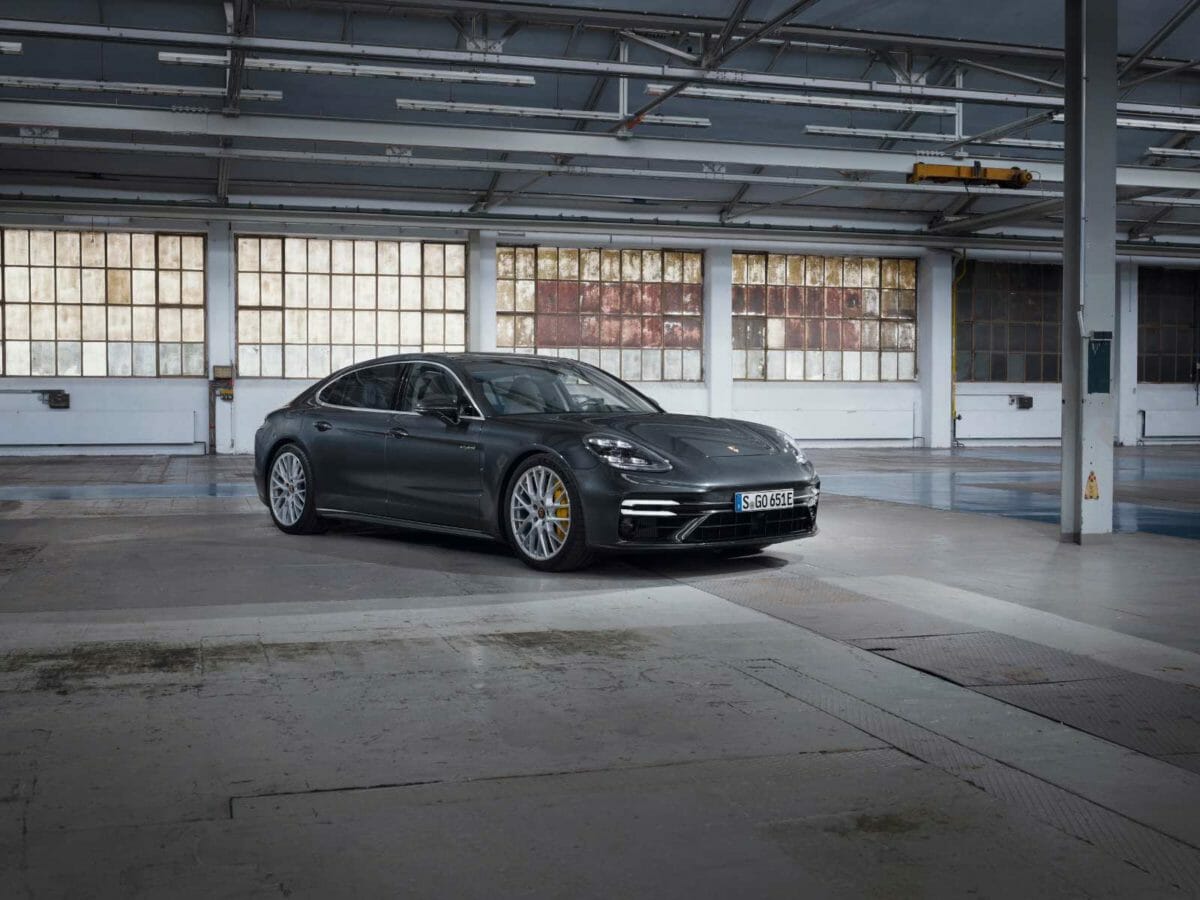 Porsche panamera turbo SE Hybrid