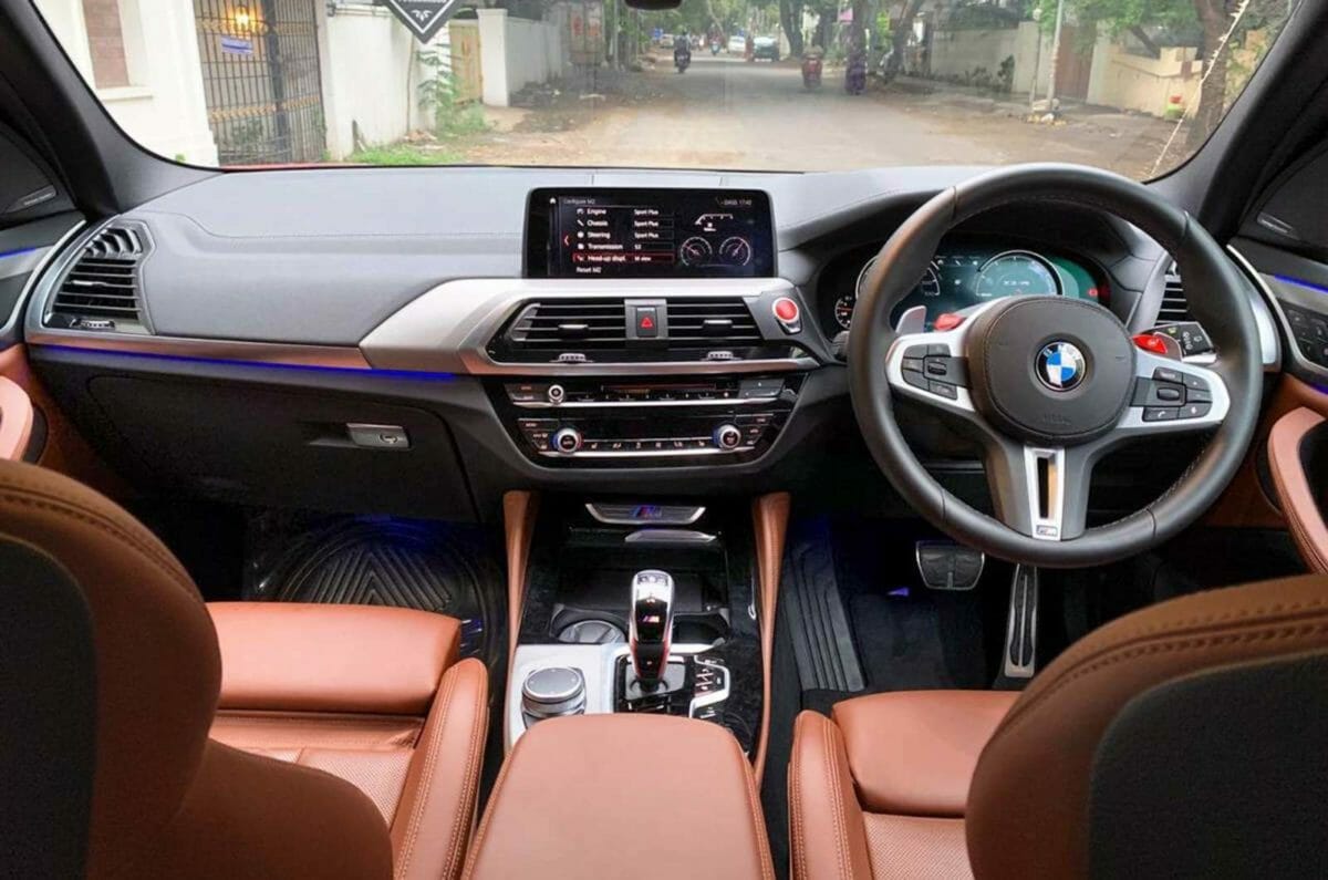 BMW X3M cabin (1)