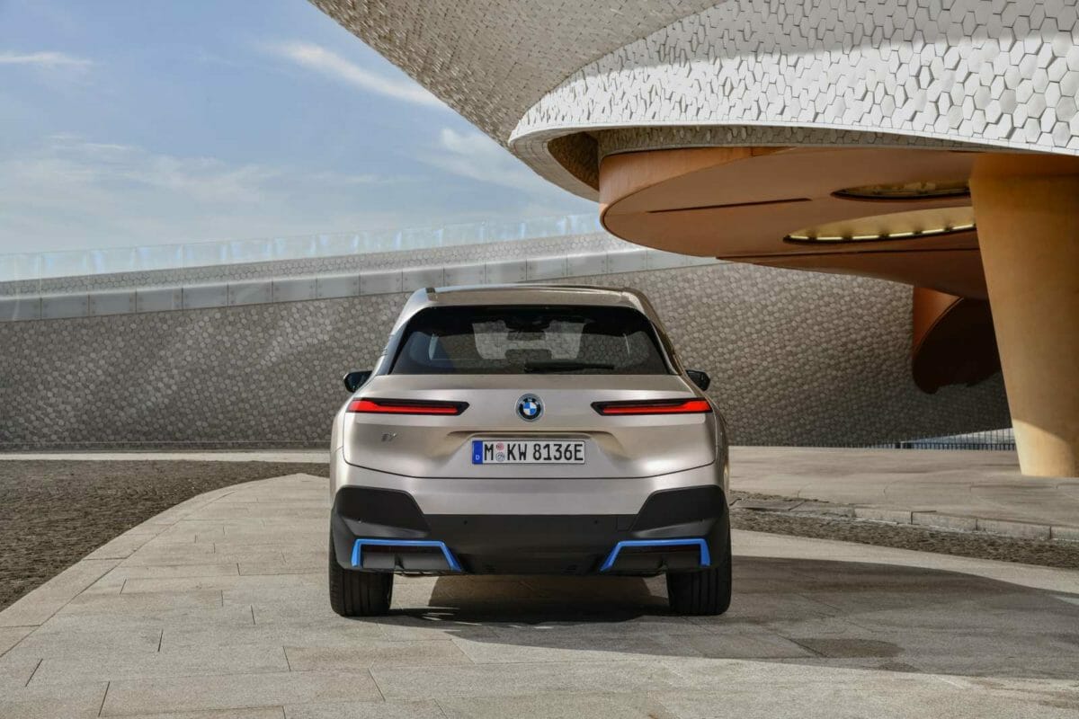 BMW iX Electric SUV (4)