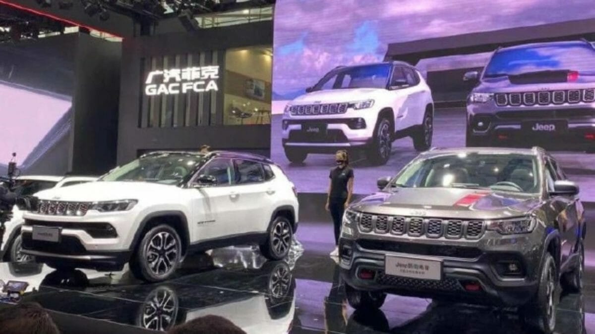 Jeep Compass Facelift revealed (3)