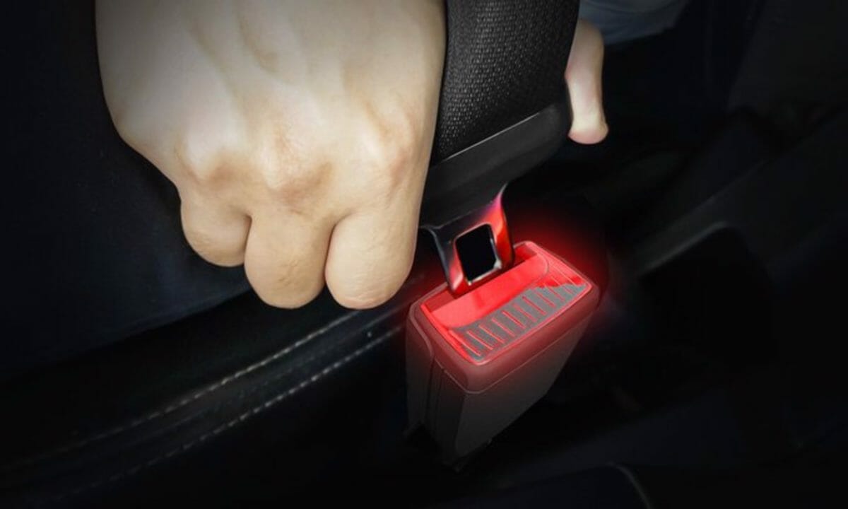Skoda glowing seat belt