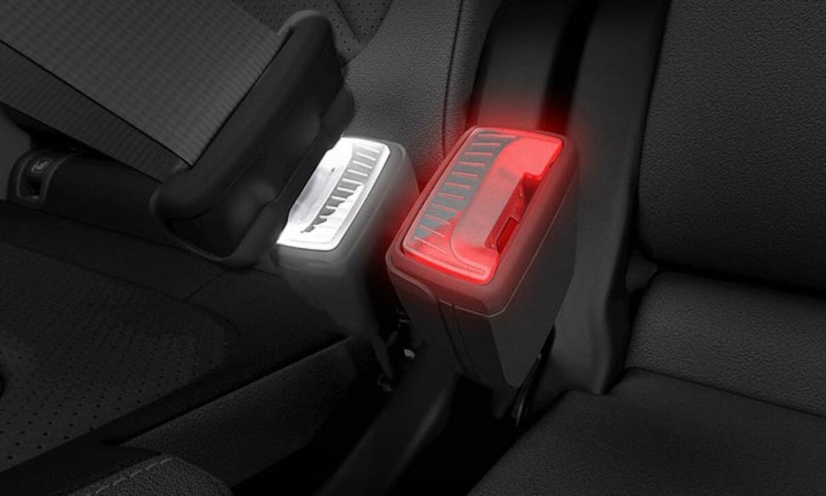 Skoda glowing seat belt patent (1)