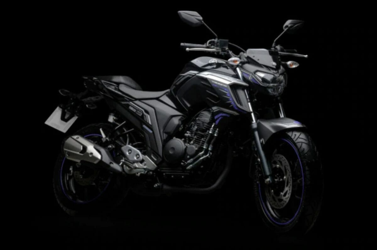 Yamaha FZ25 Avengers edition (1)